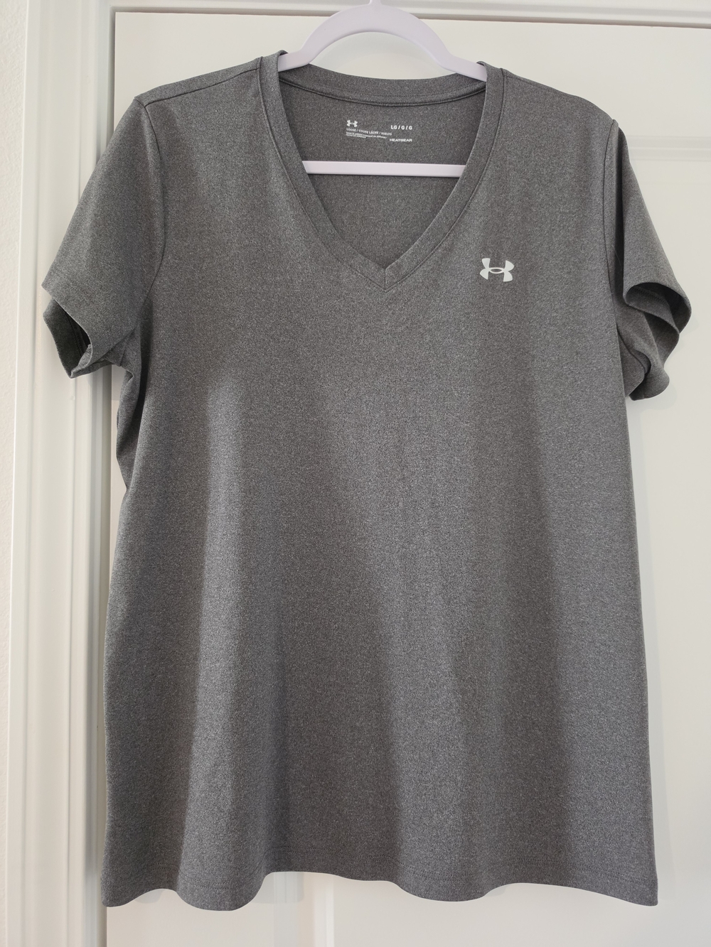 Under Armour Women’s Charcoal Gray V-Neck Performance Tee
